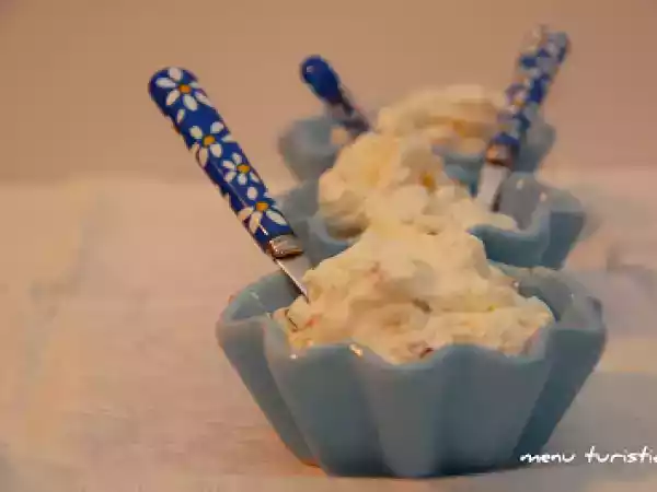 Ricetta La porcata di mia suocera- semifreddo meringato al croccante di sesamo....