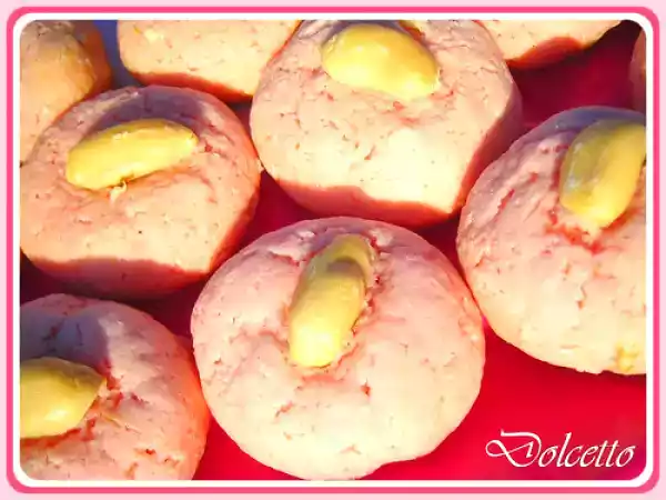 Ricetta Biscotti arachidi e alchermes