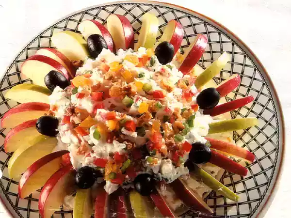 Ricetta Insalata di robiola, peperoni e mele