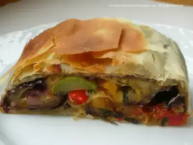 Ricetta Strudel di verdure grigliate e patè di olive