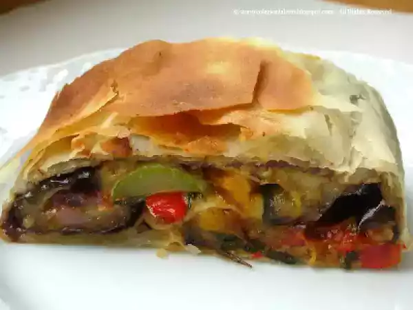 Ricetta Strudel di verdure grigliate e patè di olive
