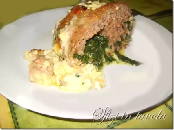 Ricetta Polpettone con spinaci, speck e scamorza
