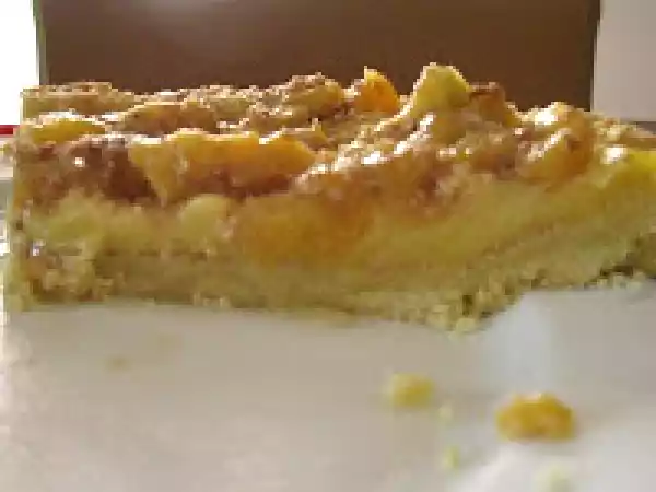 Ricetta Crostata di pesche caramellate all'amaretto