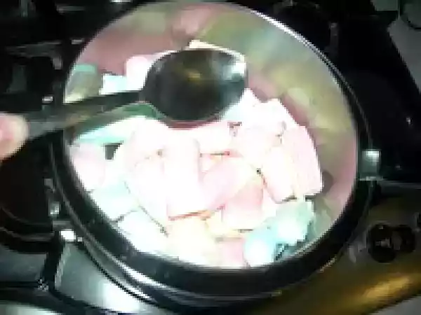 Ricetta Marshmallows fondente (mmf)