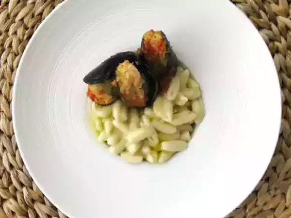 Ricetta Malloreddus con salsa di cozze ripiene di ricotta al limone