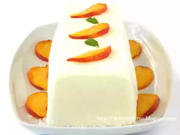 Ricetta Torta gelato alle pesche