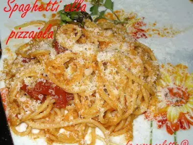 Ricetta Carne e spaghetti alla pizzaiola