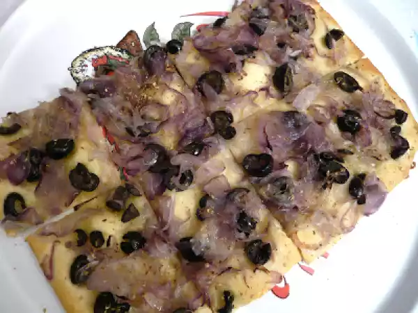 Ricetta Pizza alle cipolle