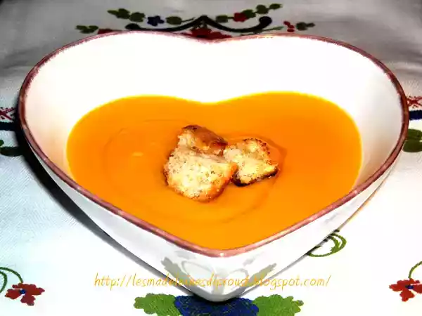 Ricetta La vellutata di zucca con cardamomo e profumo di arancia.