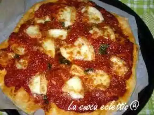 Ricetta Pizza margherita con provola