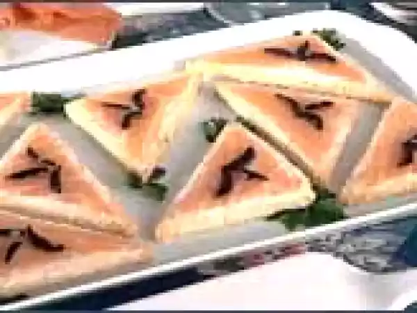 Ricetta Tartine al salmone e yogurt