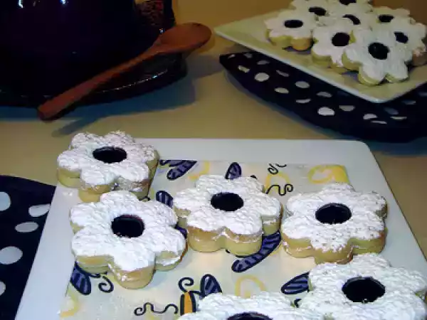 Ricetta Fiorellini alla marmellata