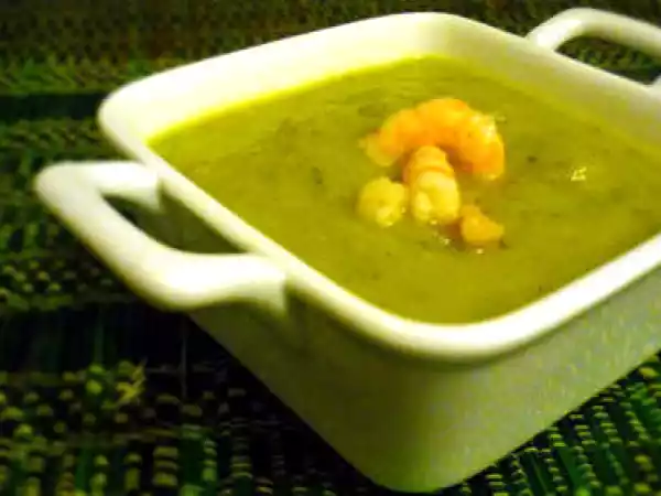 Ricetta Crema di broccolo e zucchine con i gamberetti