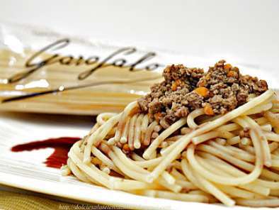 Ricetta Spaghetti al ragù d'anatra con riduzione di vino rosso