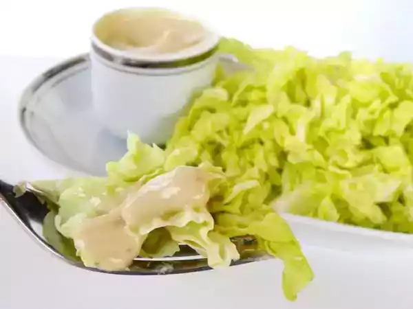Ricetta Insalata di cavolo verza con finta maionese