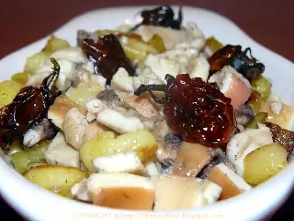 Ricetta Insalata tiepida di polpo, patate arrosto e pomodorini secchi