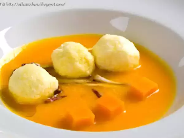 Ricetta Gnudi di ricotta di pecora su crema di zucca, radicchio di treviso