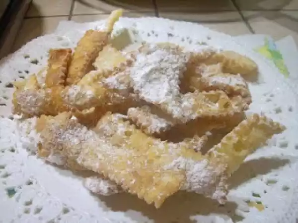Ricetta Chiacchiere di carnevale: un impasto particolare da provare assolutamente!