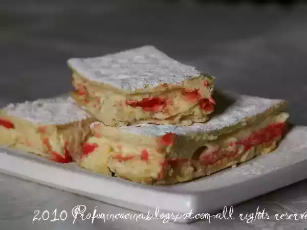 Ricetta Millefoglie di crackers alla crema chantilly