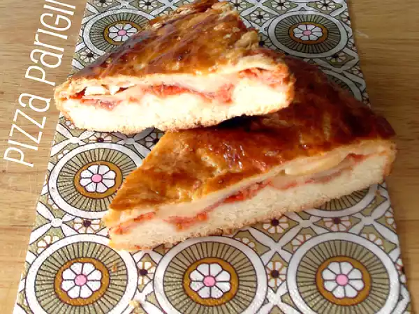 Ricetta Pizza parigina napoletana: la rustica della tradizione con sfoglia croccante e cuore filante