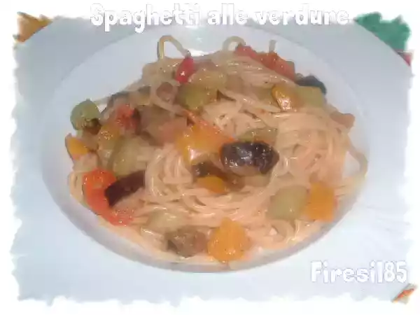Ricetta Spaghetti integrali con sugo di verdure