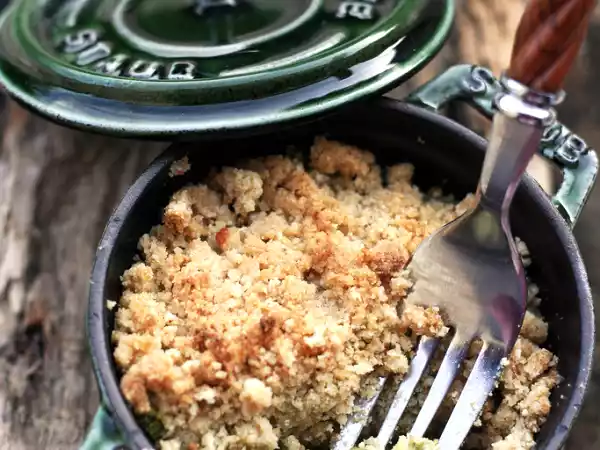 Ricetta Crumble salato zucchine e asparagi