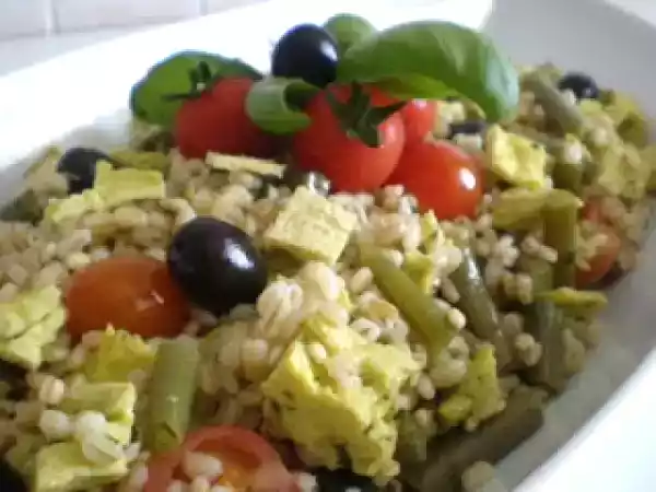 Ricetta Insalata di orzo e frittata aromatica