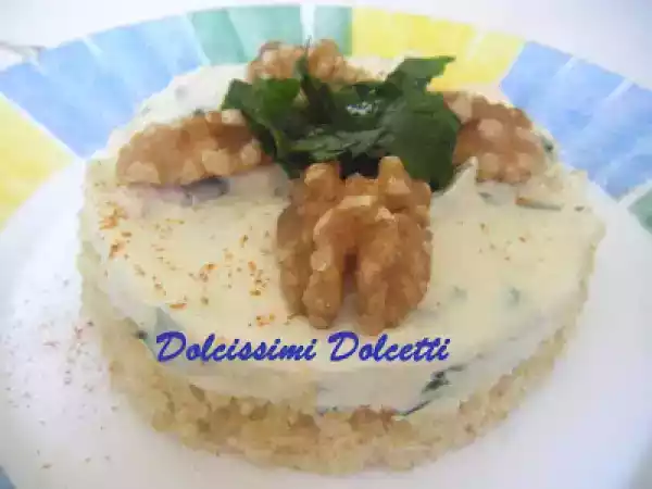 Ricetta Cheesecake salato alle erbe e noci