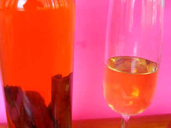 Ricetta Liquore alla cannella fatto in casa