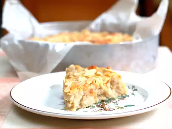 Ricetta Torta di pane alla vaniglia, fichi e mandorle
