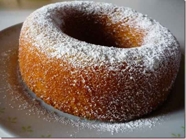 Ciambellone al cocco