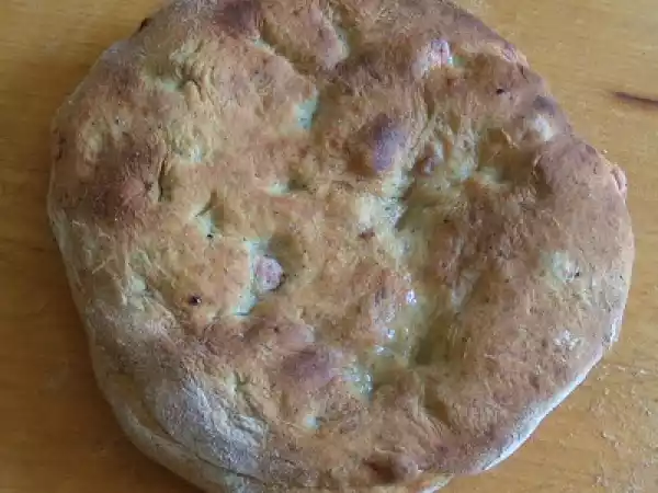 Ricetta Focaccia al grano saraceno con patate, pancetta e rosmarino