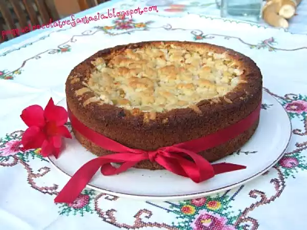 Ricetta Torta al rabarbaro con crumble