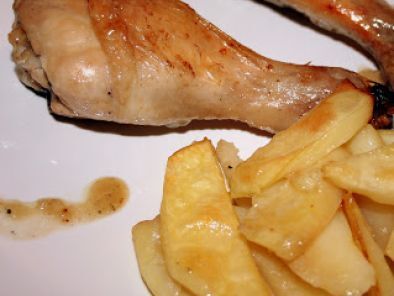 Ricetta Cosce di pollo con patate al forno