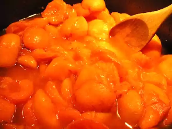 Ricetta Stasera pizza e la mia marmellata di albicocche