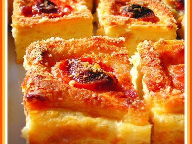 Ricetta Torta salata di pane, formaggio e pomodorini