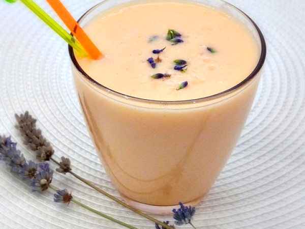 Ricetta Smoothie di melone, zenzero e lavanda