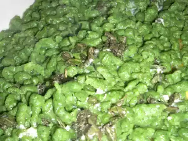 Ricetta Spatzle verdi al burro e salvia
