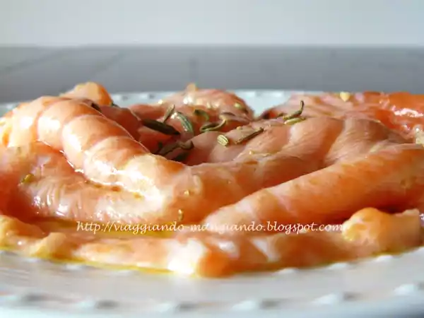 Ricetta Carpaccio di salmone marinato