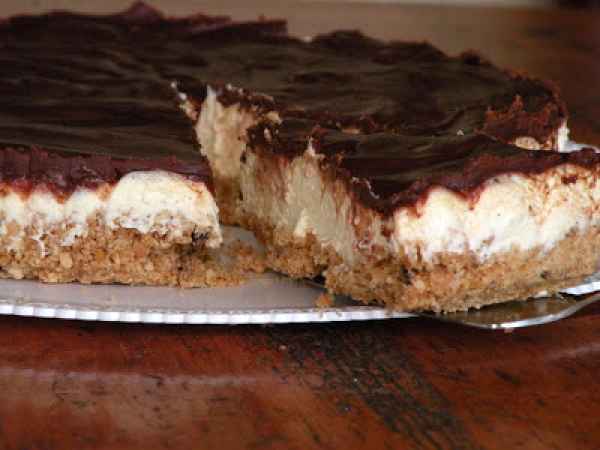 Ricetta Cheesecake con glassa al cioccolato