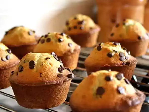 Ricetta Muffins alle banane con gocce di cioccolato