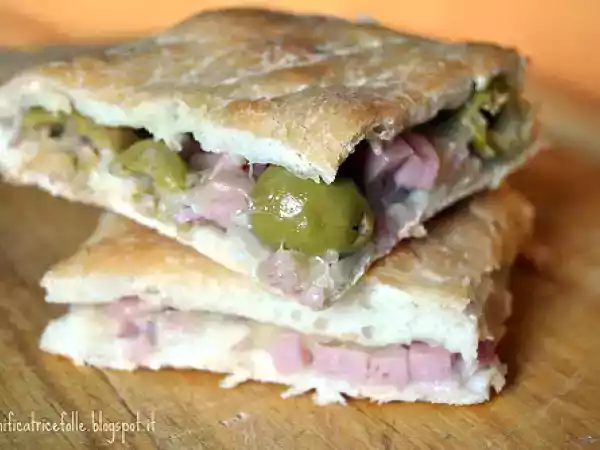 Ricetta Focaccia ripiena