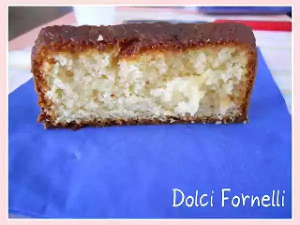 Ricetta Plumcake con yogurt alla fragola