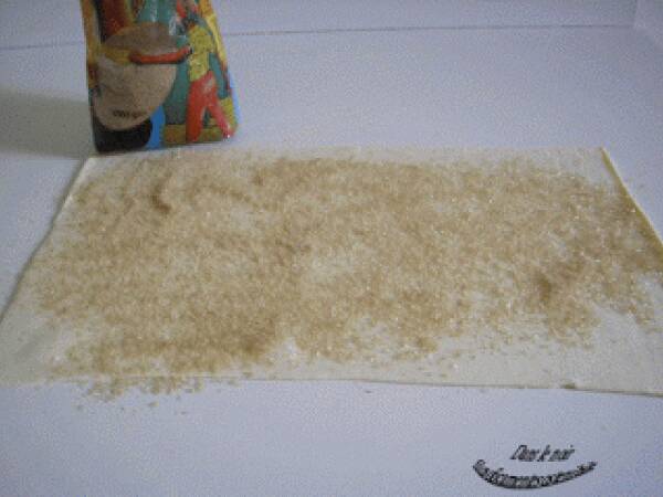 Piacere senza peccato: i ventaglini di pasta sfoglia - Preparazione tappa 2