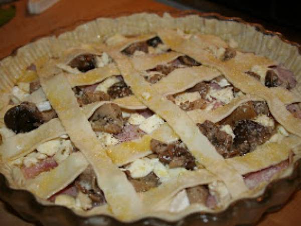 TORTA SALATA PROSCIUTTO E FUNGHI - Preparazione tappa 4