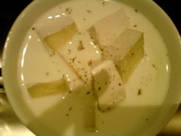 MEZZELUNE DI CARCIOFI IN FONDUTA DI BRIE, NOCI E SPECK - Preparazione tappa 1