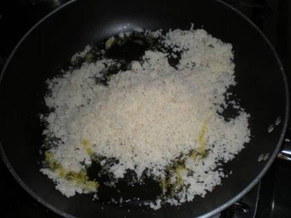 Linguine con funghi e mollica fritta - Preparazione tappa 3