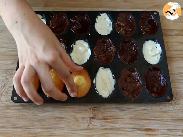 Madeleine con base al cioccolato - Preparazione tappa 8