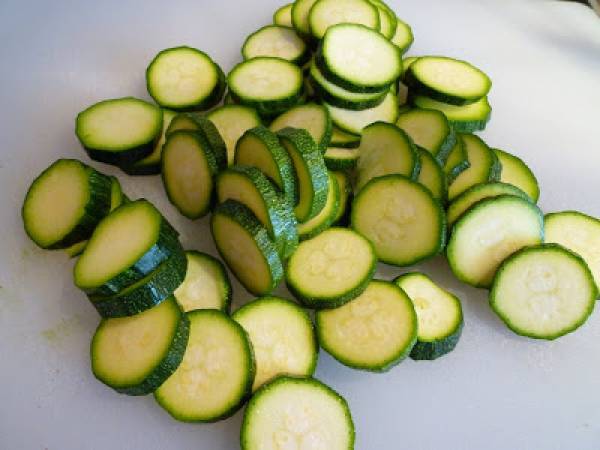Paccheri con Mazzancolle, zucchine e pomodorini - Preparazione tappa 1