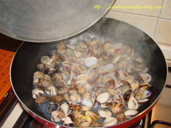 Spaghetti alle Vongole - Preparazione tappa 4